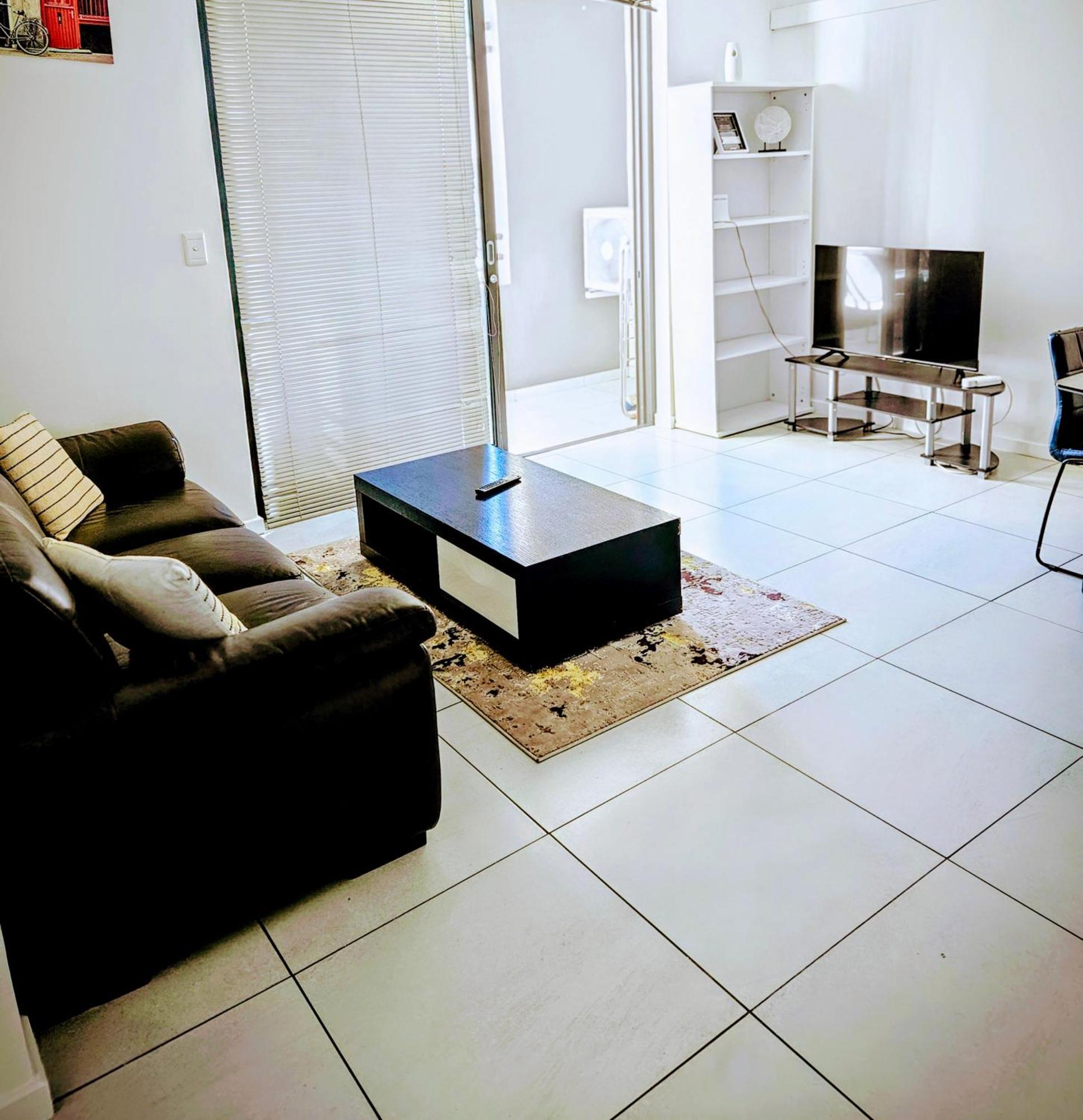 Kingelph Home-stay Windhoek Buitenkant foto